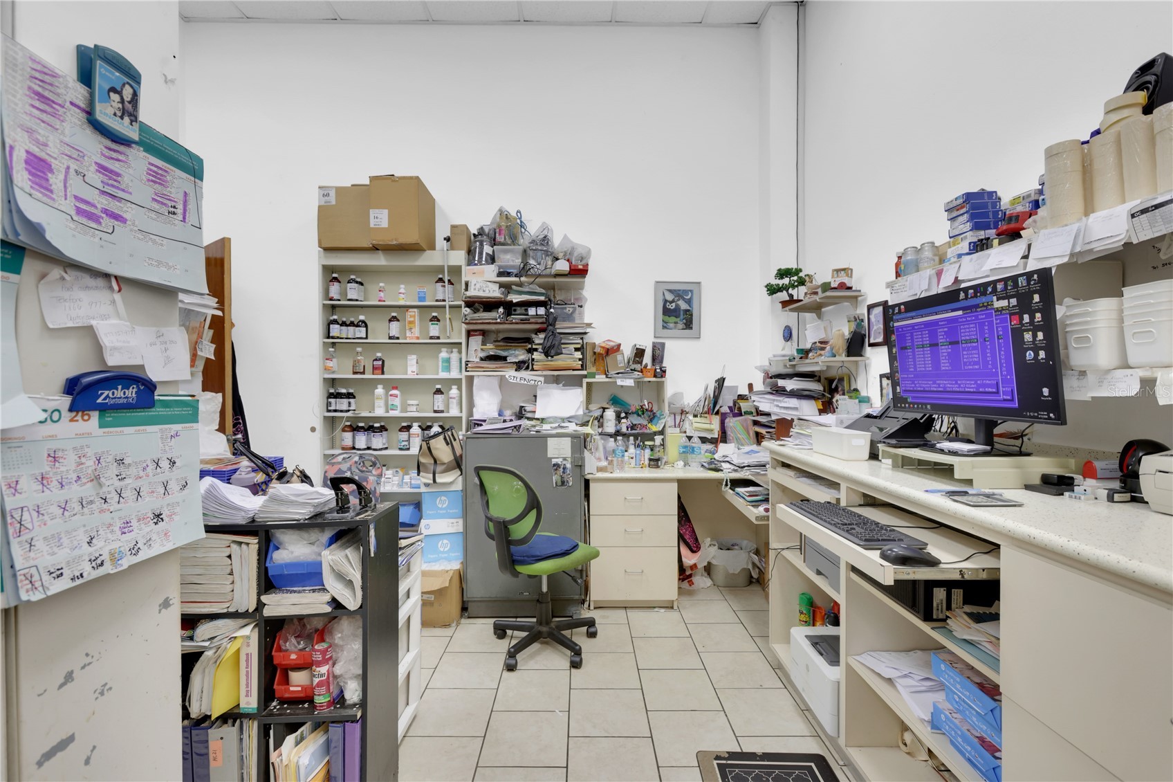 Pharmacy workspace and operating equipment